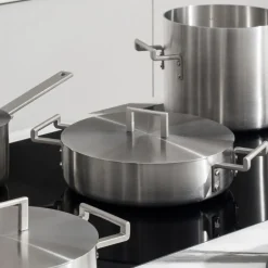 Batería de cocina de acero inoxidable multicapa Convivio Alessi
