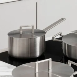 Batería de cocina de acero inoxidable multicapa Convivio Alessi
