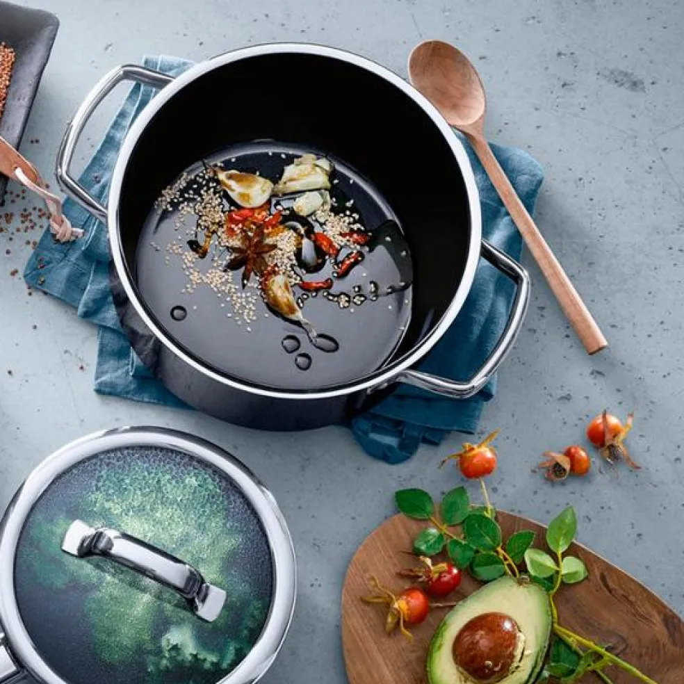 Batería de cocina de hierro 4 piezas FusionTec Function Pro Black de WMF