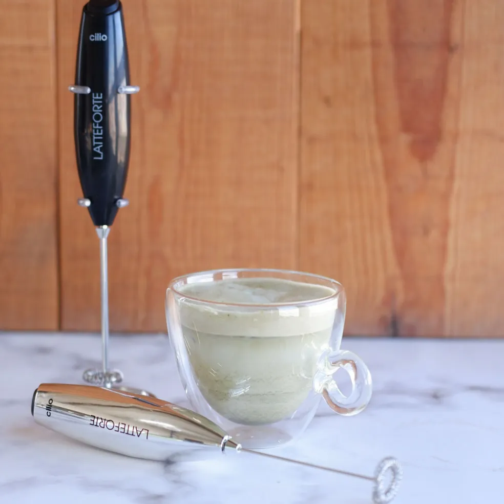 Batidor espumador para leche Cilio (con soporte)