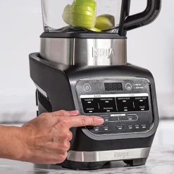 Batidor y Robot de cocina para batidos y sopas Ninja®