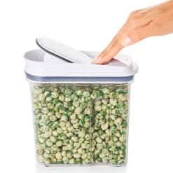 Bote Recipiente hermético con dispensador POP OXO