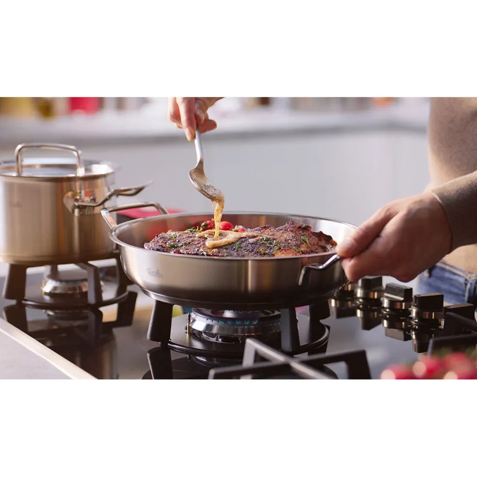 Cacerola baja 28cm de acero con tapa Original-Profi Collection® Fissler