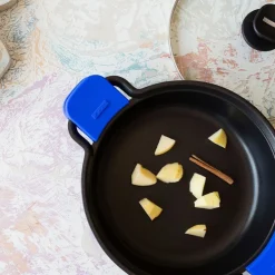 Cacerola baja con tapa Solid+ con asas de silicona Monix