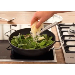 Cacerola baja tipo paellera antiadherente Adamant® Fissler