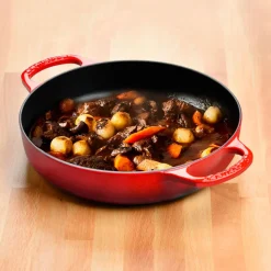 Cacerola de hierro multifunción Signature Le Creuset