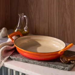 Cacerola multifunción oval de hierro fundido Modern Heritage Le Creuset