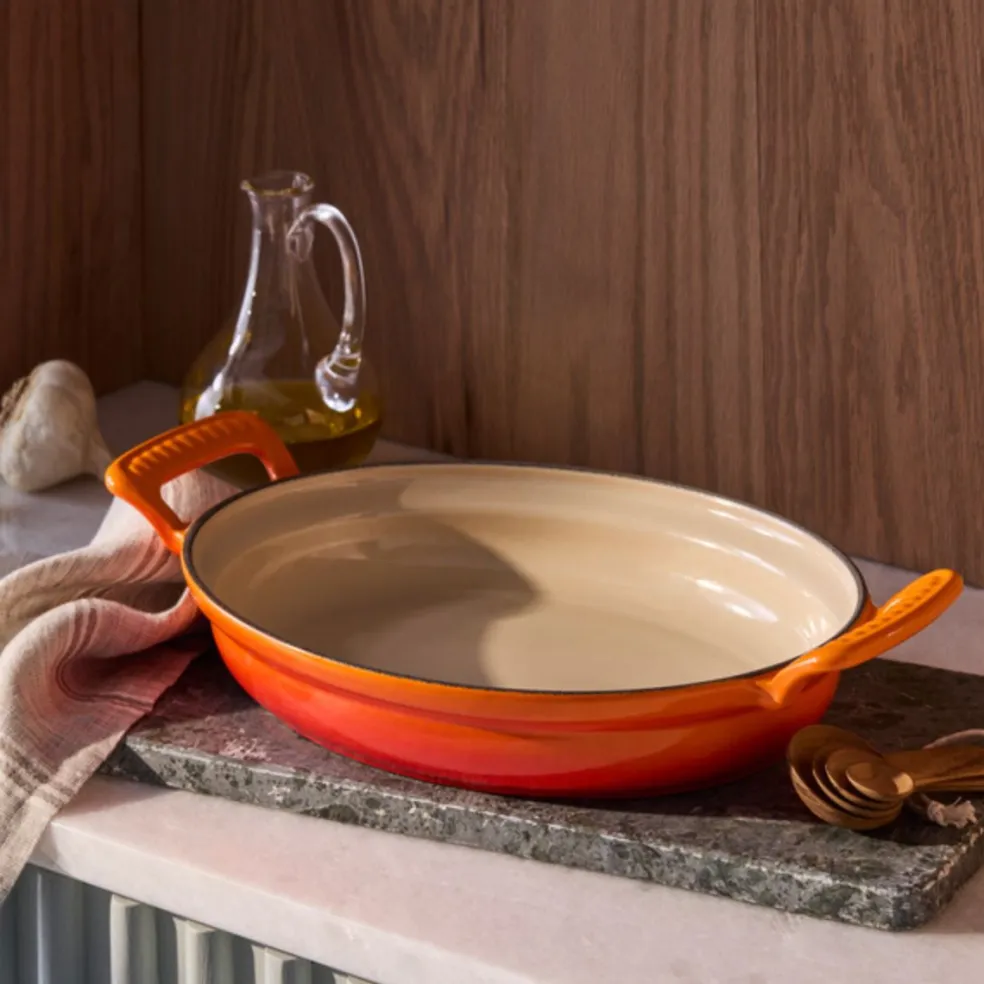 Cacerola multifunción oval de hierro fundido Modern Heritage Le Creuset