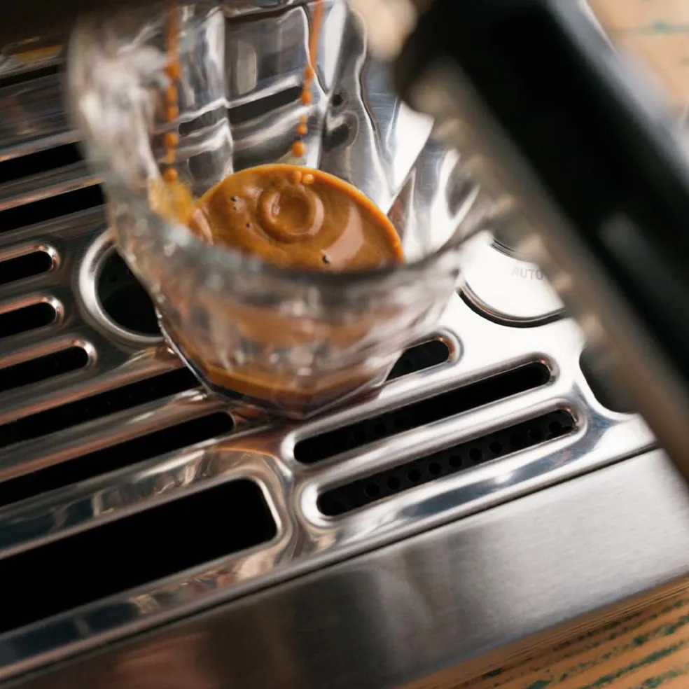 Cafetera automática Barista Touch de Sage