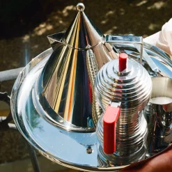 Cafetera de aluminio fundido de Michele De Lucchi Pulcina Alessi (apta inducción)