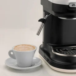 Cafetera Espresso Moderna con molinillo Ariete