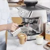 Cafetera Expresso automática con molinillo, pantalla táctil y extracción en frío Barista Touch™ Impress Sage