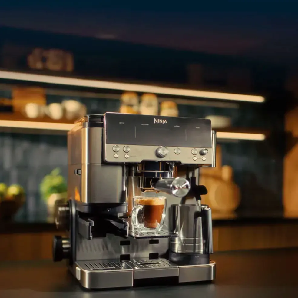 Cafetera Expresso 3 en 1 Ninja Luxe Café Premier ES601 Ninja®