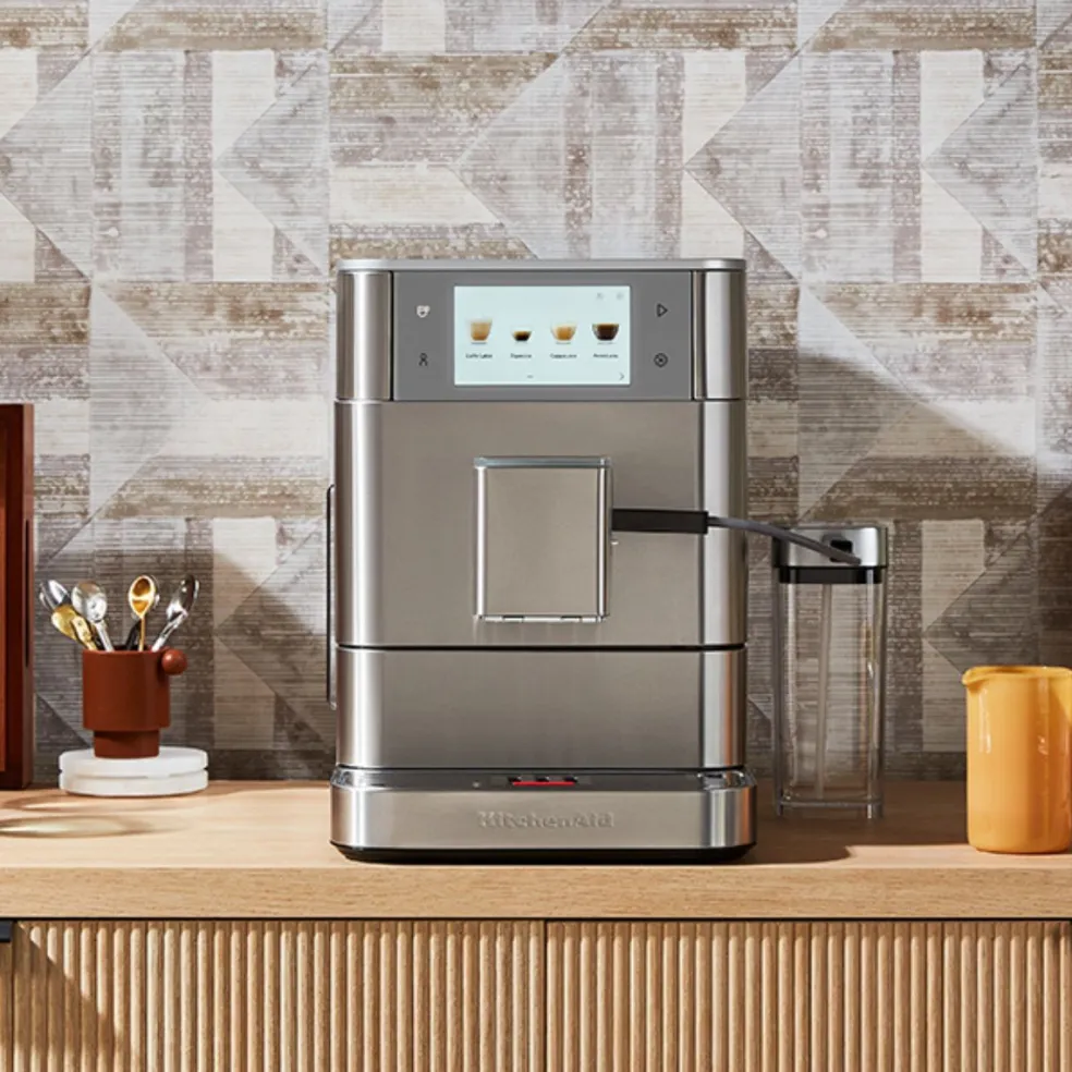 Cafetera Expresso superautomática con depósito y apta leches vegetales KF8 KitchenAid