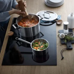 Cazo de acero inoxidable con tapa de cristal Comfort Line WMF