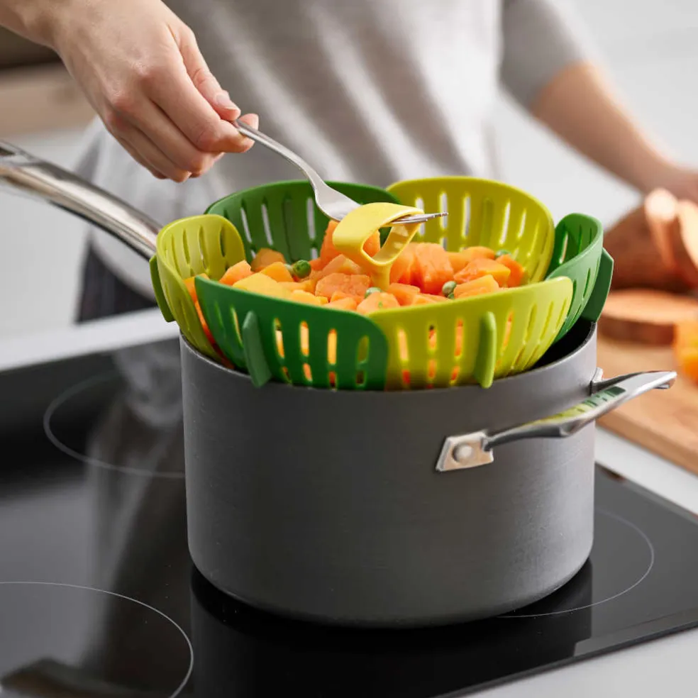 Cesta de vapor plegable Bloom Joseph Joseph