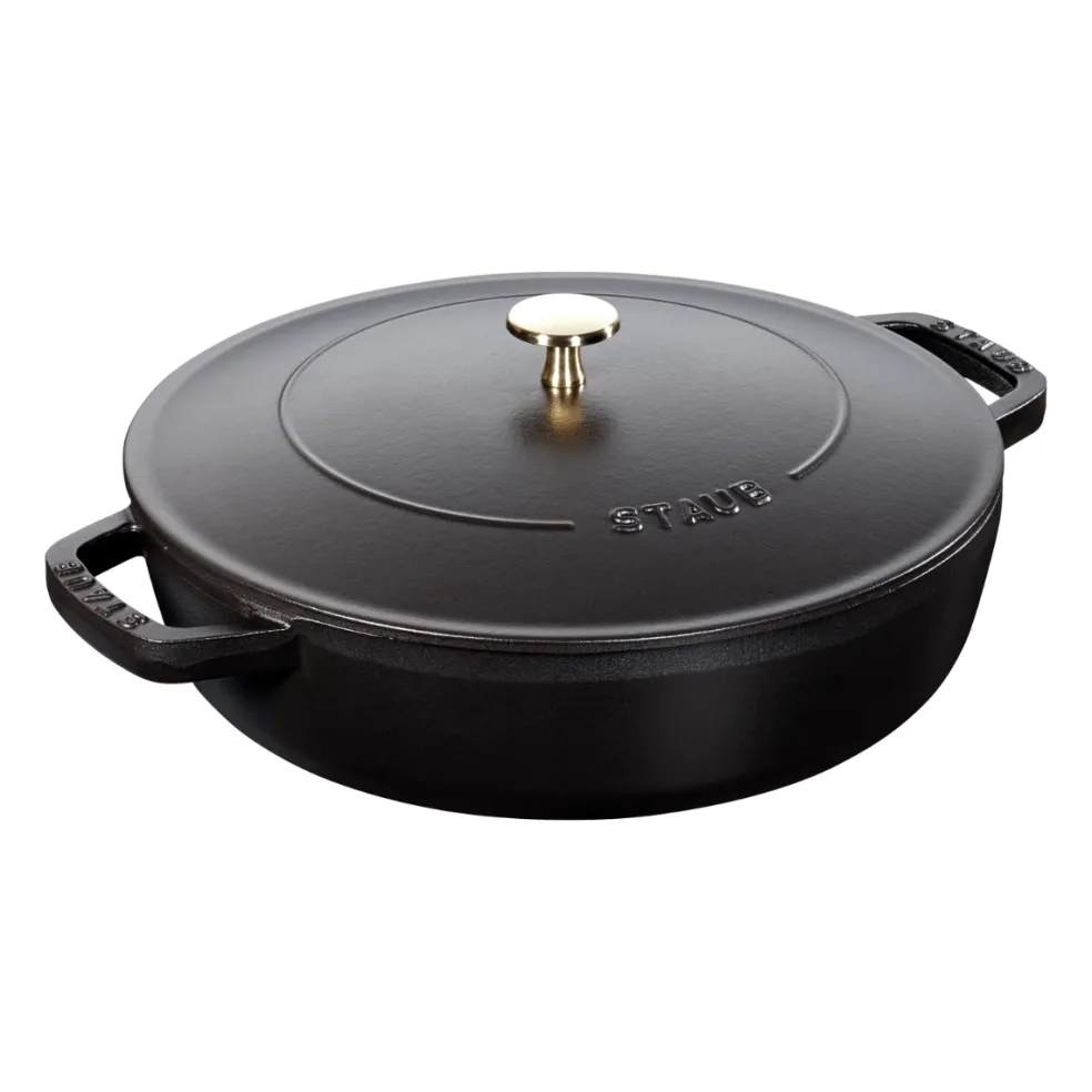 Cocotte baja tipo cacerola de hierro fundido Staub