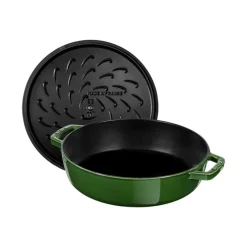 Cocotte baja tipo cacerola de hierro fundido Staub