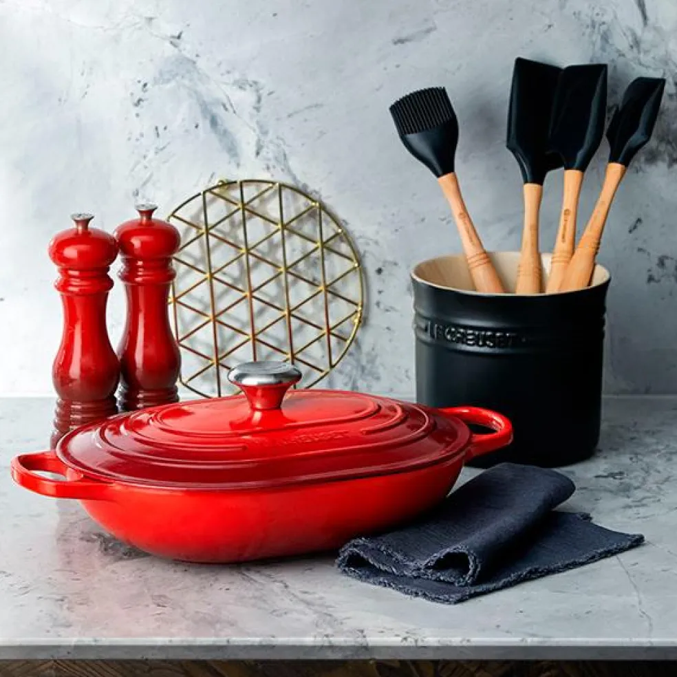Cocotte baja tipo cacerola ovalada Le Creuset