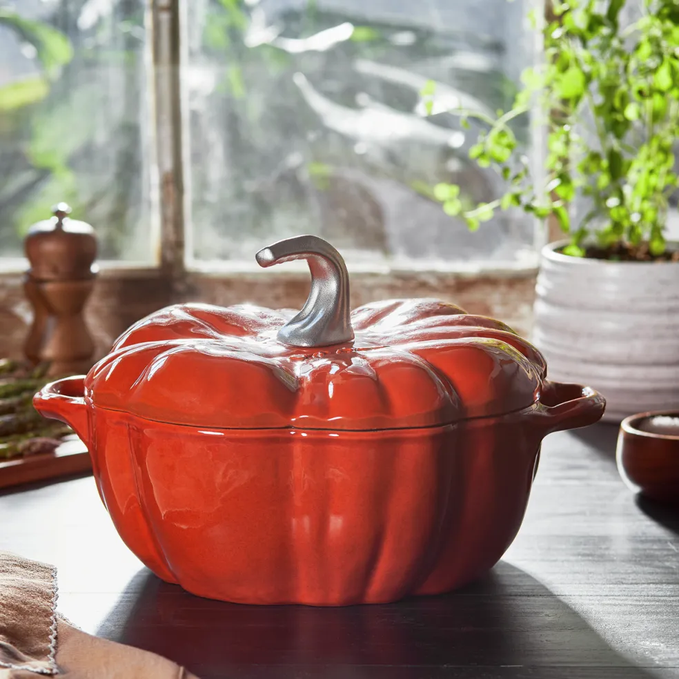 Cocotte calabaza de hierro fundido Staub