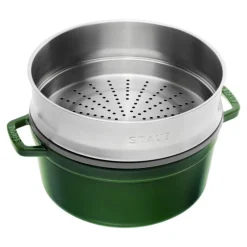 Cocotte de hierro fundido con vaporera de inox Staub