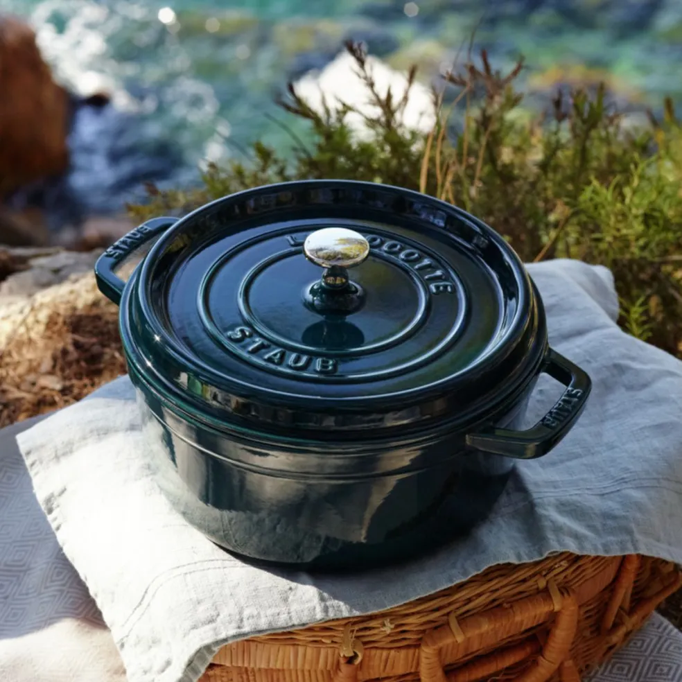 Cocotte de hierro fundido Staub