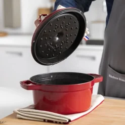 Cocotte de hierro fundido Staub