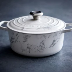 Cocotte de hierro White Marble Le Creuset (Edición Limitada)