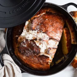 Cocotte redonda baja Signature Le Creuset