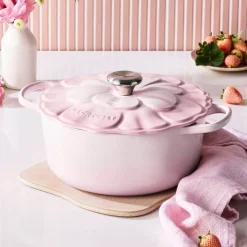 Cocotte redonda de hierro Pétalo Le Creuset