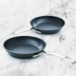 Conjunto dos sartenes antiadherentes PRO 24 y 28cm Le Creuset