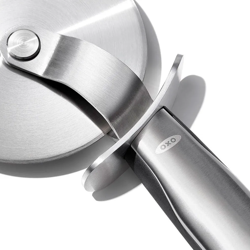 Cortador de pizzas de acero inoxidable Steel™ OXO