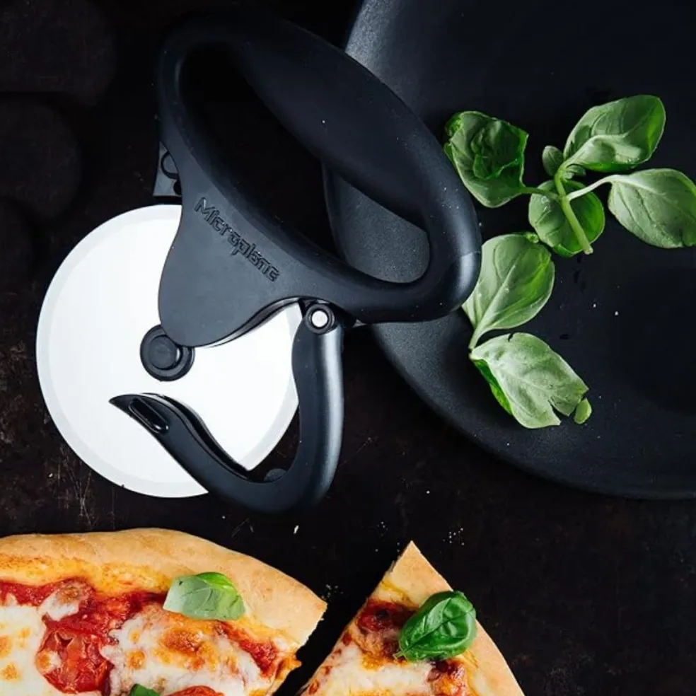 Cortador de pizzas Microplane