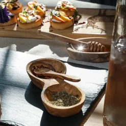 Cuchara para azúcar, especias y salsas de madera de olivo Selbrae