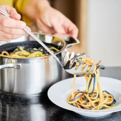 Cuchara para pasta de acero inoxidable de gancho Rösle