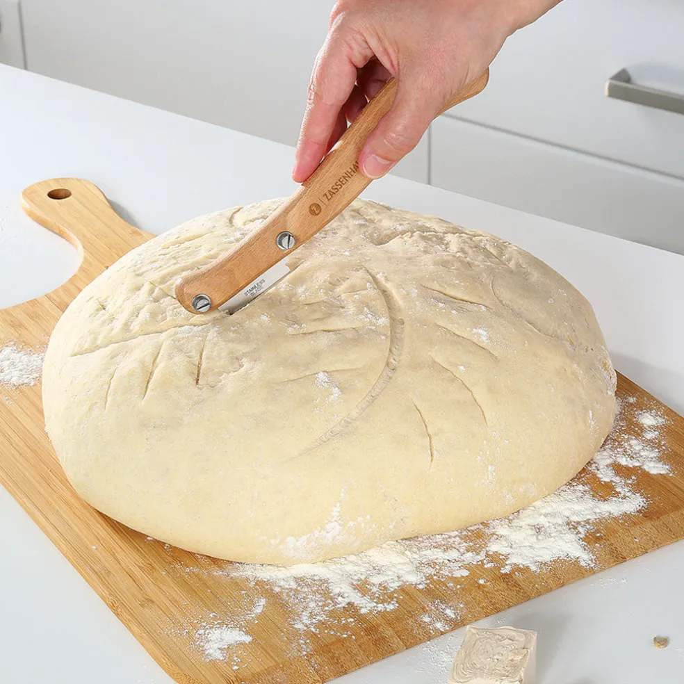 Cuchilla para greñar pan con mango de haya Zassenhaus
