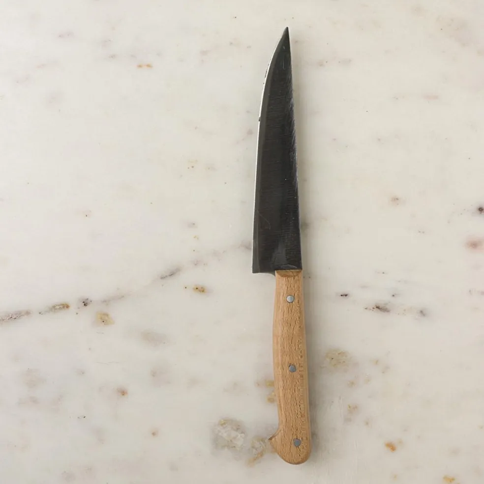Cuchillo de cocina Pallarès de acero carbono con mango de haya