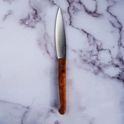 Cuchillo de mesa estilizado con mango de olivo Pallarès