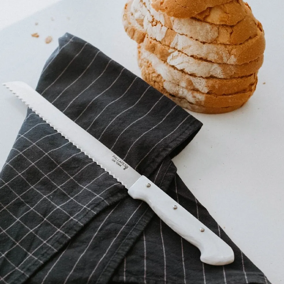 Cuchillo de pan Pallarès de acero inoxidable con mango de nácar