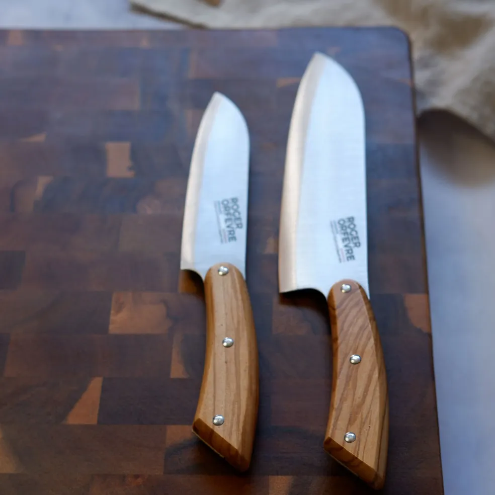 Cuchillo santoku con mango de madera de olivo Roger Orfevre
