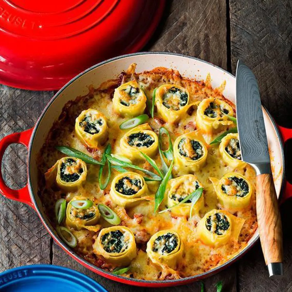 Cuchillos Le Creuset de acero damasco con mango de madera de olivo