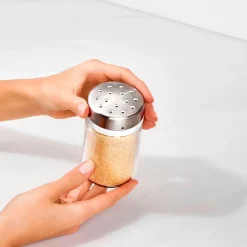 Dispensador de sal y especias ajustable OXO