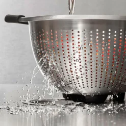 Escurridor de acero inoxidable OXO