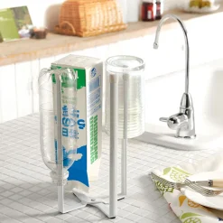 Escurridor de botellas y Soporte de cocina multiusos Tower Yamazaki