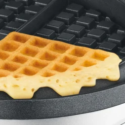 Gofrera clásica circular The No-Mess Waffle Sage