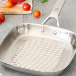 Grill cuadrado de acero inoxidable Signature Bra