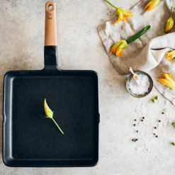 Grill liso antiadherente y mango madera desmontable Market BRA
