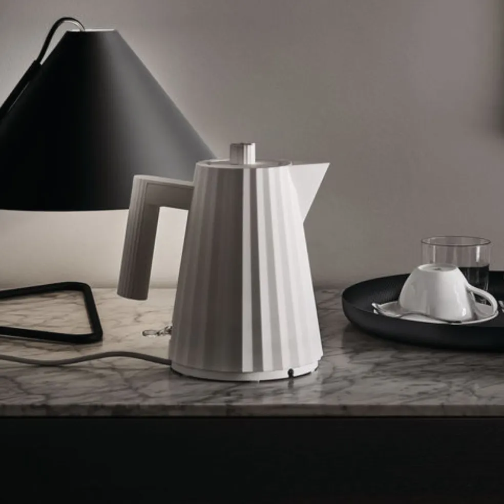Hervidor eléctrico Plisse Alessi