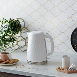 Hervidor Honeycomb blanco de Russell Hobbs
