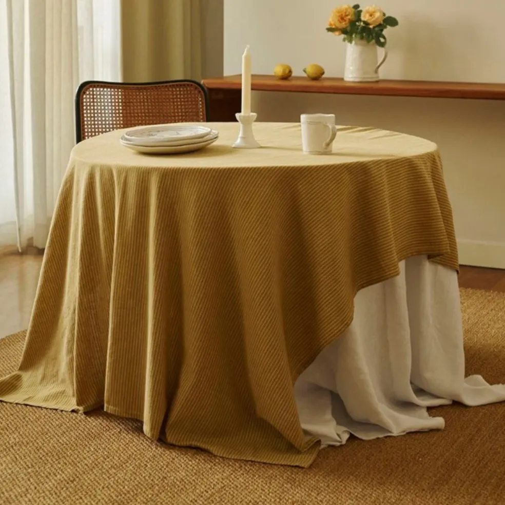Mantel Linen Collection de Laura Ashley